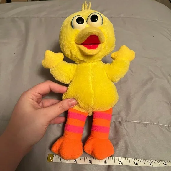 Vintage 1995 Big Bird from Sesame Street Yellow Plush Stuffed Animal Toy - Picture 3 of 7